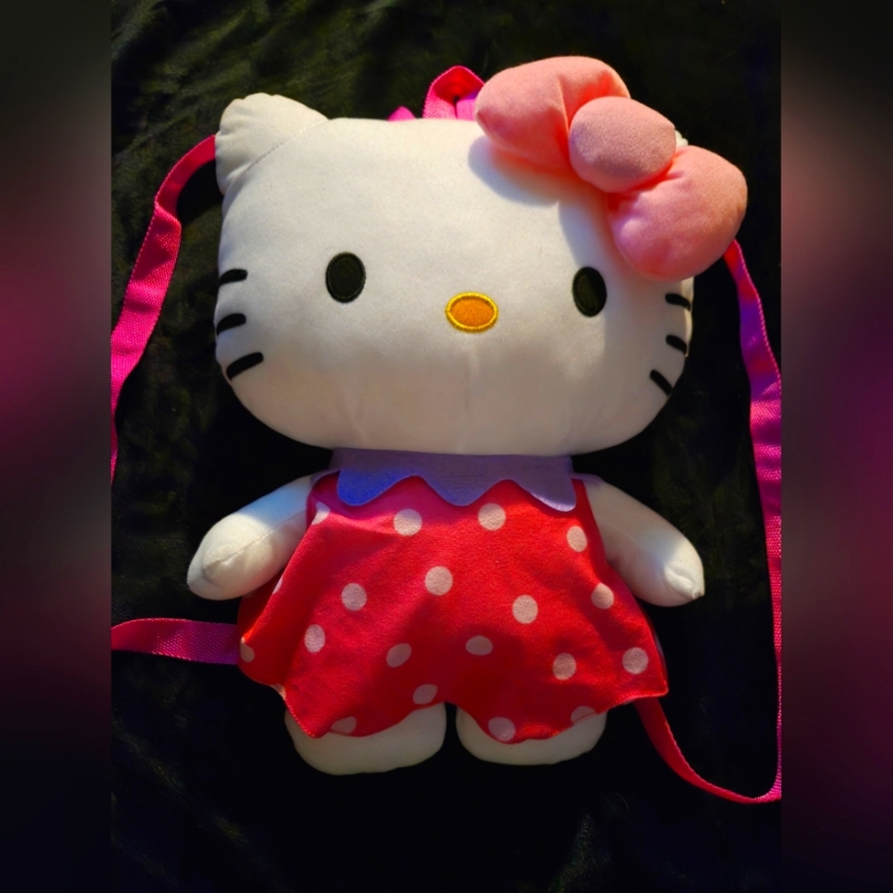 Hello Kitty Stuffed Kitty Backpack Bag! Super Adorable! 🩷💜🩷